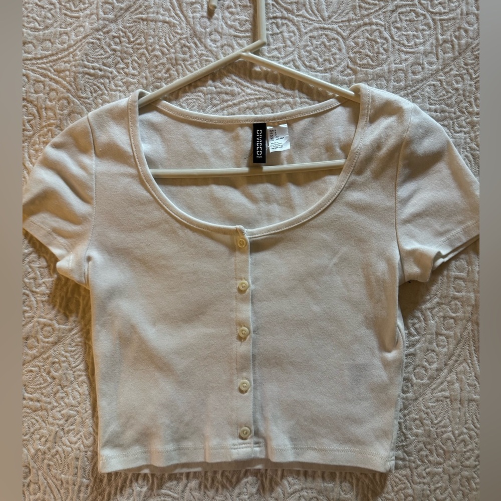 H&M White Button-Up Crop Top